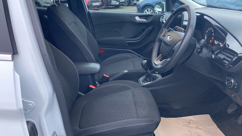 Ford Fiesta 1.0 EcoBoost Hybrid mHEV 125 Titanium 5dr Petrol Hatchback